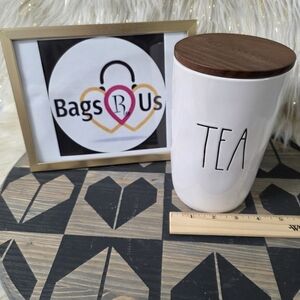 RAE DUNN ARTISAN COLLECTION CERAMIC TEA CANISTER BRAND NEW FAST SHIPPING